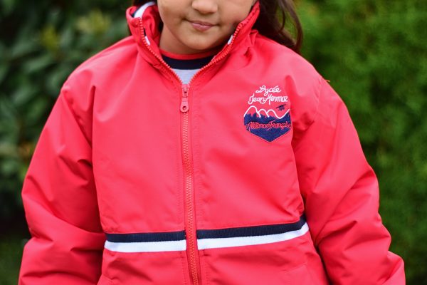 CASACA C/GORRO ALIANZA FRANC.